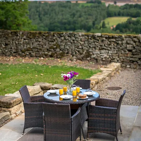 Hog Barn At Howe End 펜션